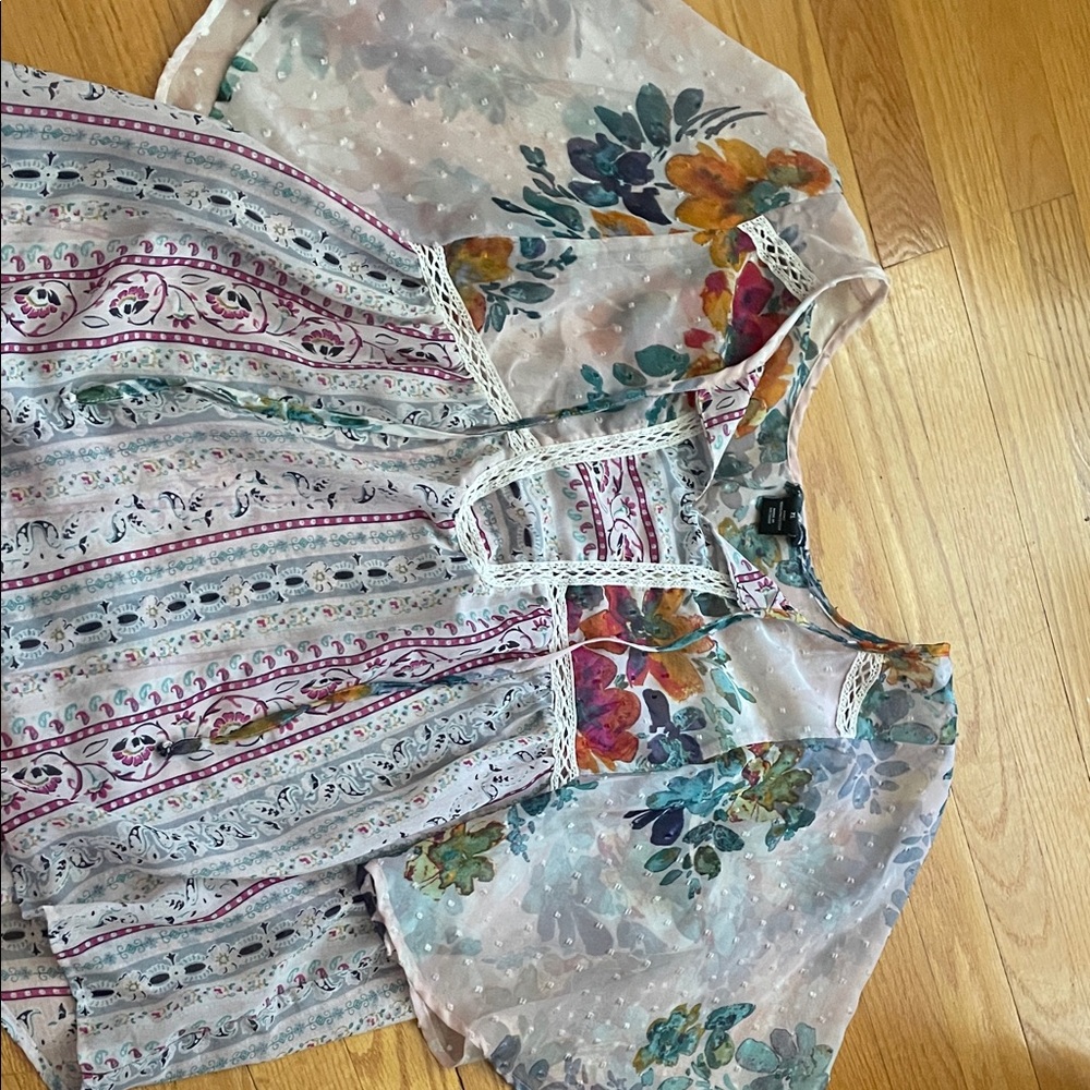 New Directions Floral and Stripe Blouse